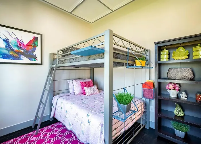 Luxurious 5Br Home Sleeps-14