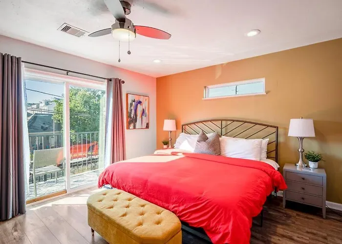 Winter Retreat 3B 3Ba Huge Backyard Mins From Downtown